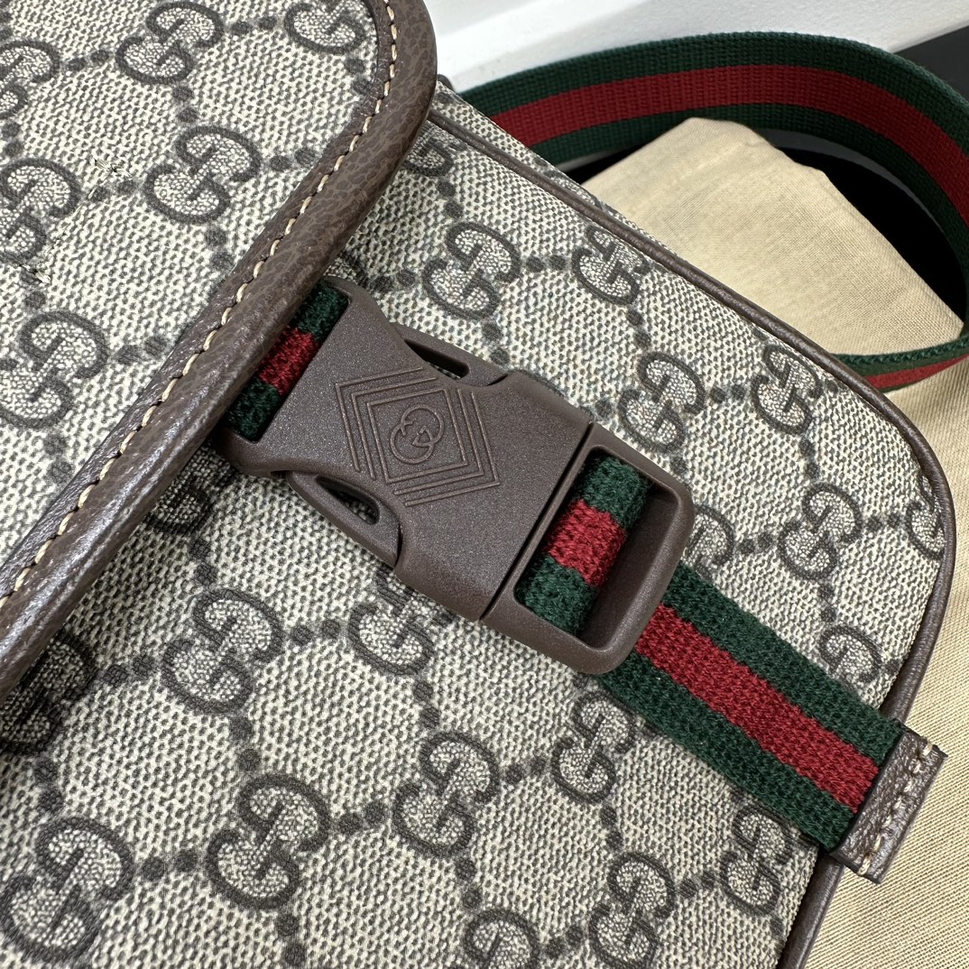 Gucci Satchel Bags